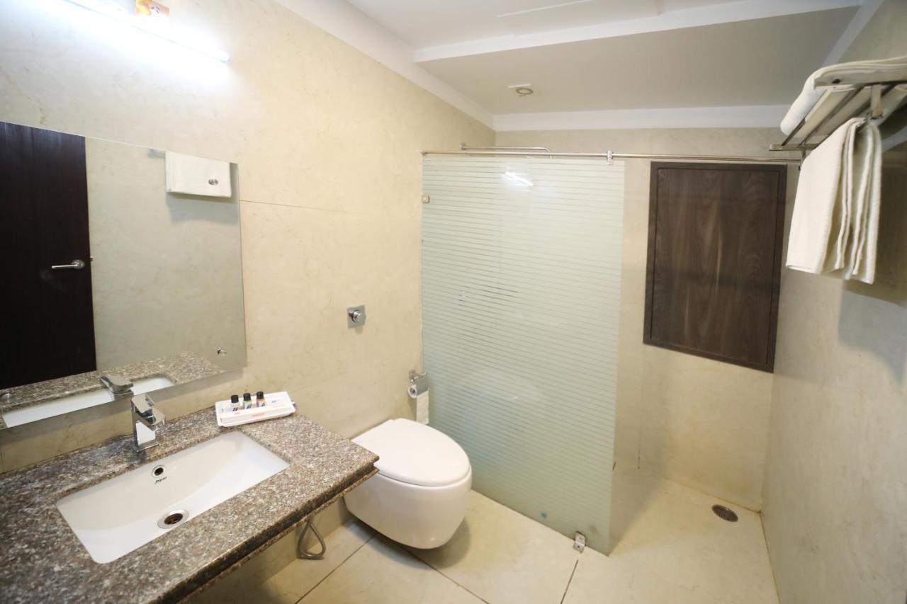 Hotel Panchsheel Ayodhya Ngoại thất bức ảnh