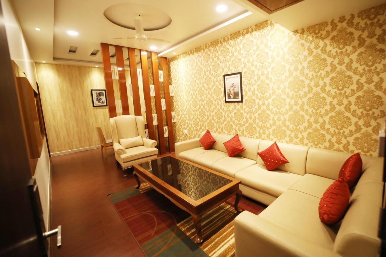 Hotel Panchsheel Ayodhya Ngoại thất bức ảnh